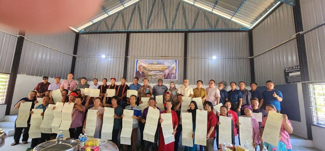Lebih 500 Terima Geran Tanah PANTAS