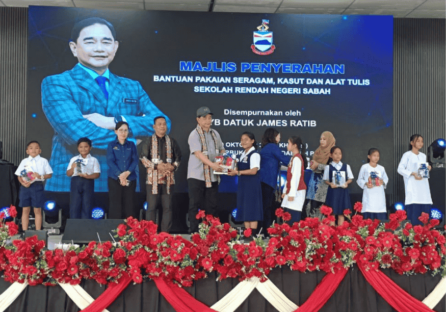 278,000 Murid Sabah Terima Bantuan Persekolahan Kerajaan Negeri