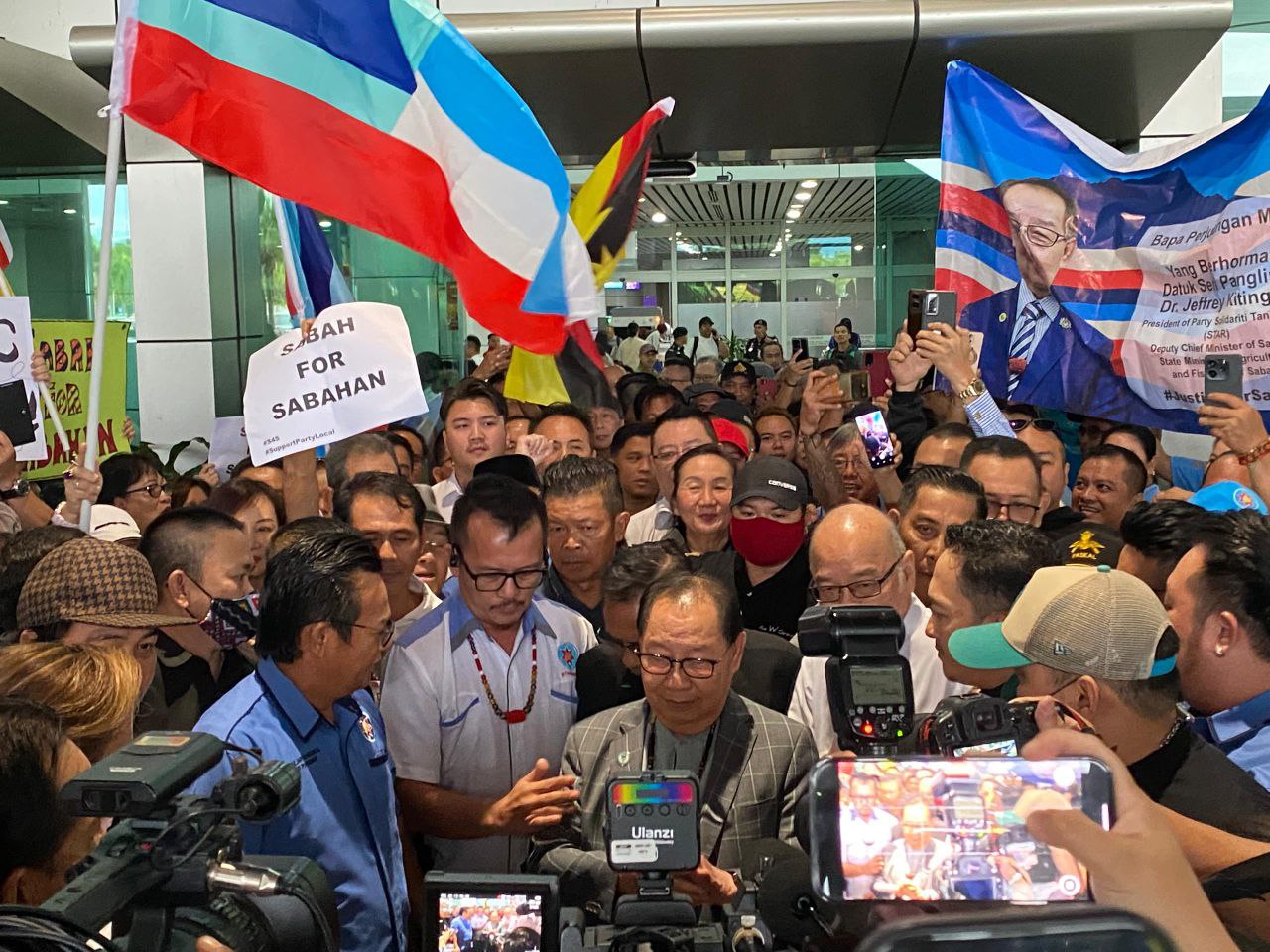 STAR Beri Tempoh Sehingga Esok Lima ADUN Ubah Pendirian