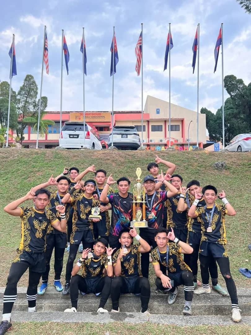 photo 2025 11 04 08 24 39