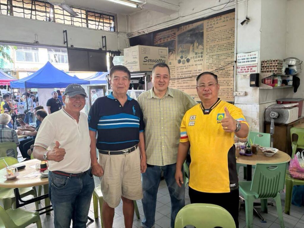 photo 6145542668491098965 y