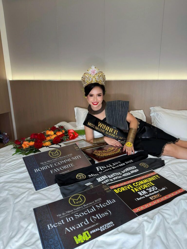 photo 6161056210623335329 y