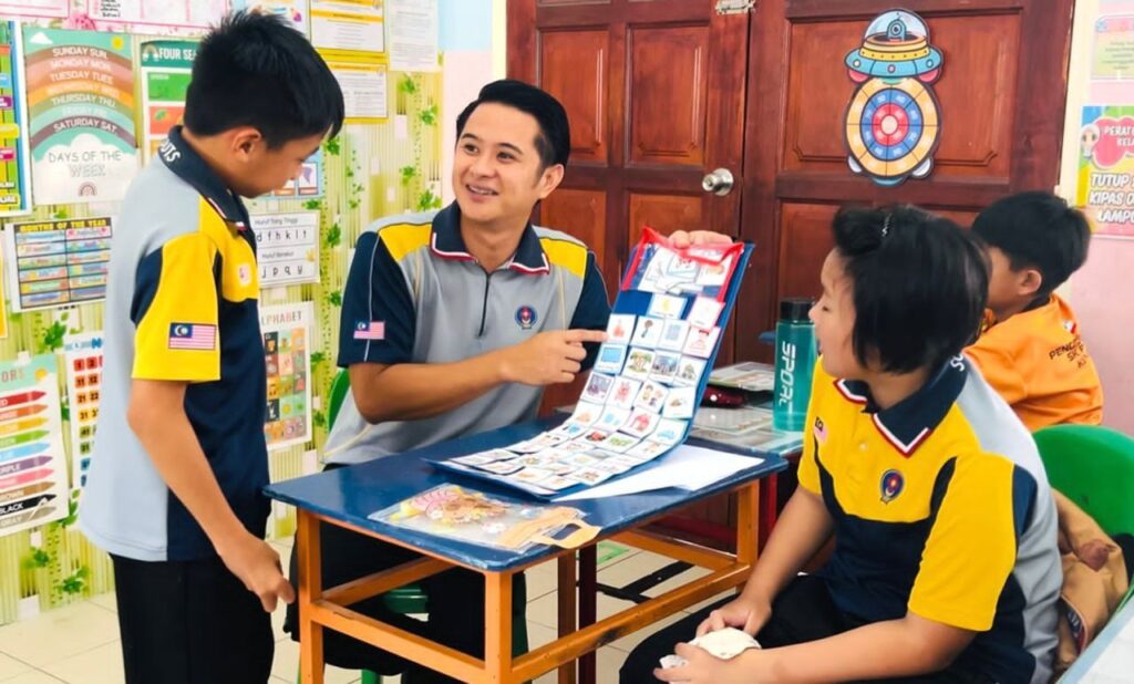 photo 6199693607569132510 y