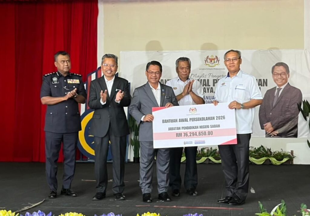 photo 6282696887106211554 y