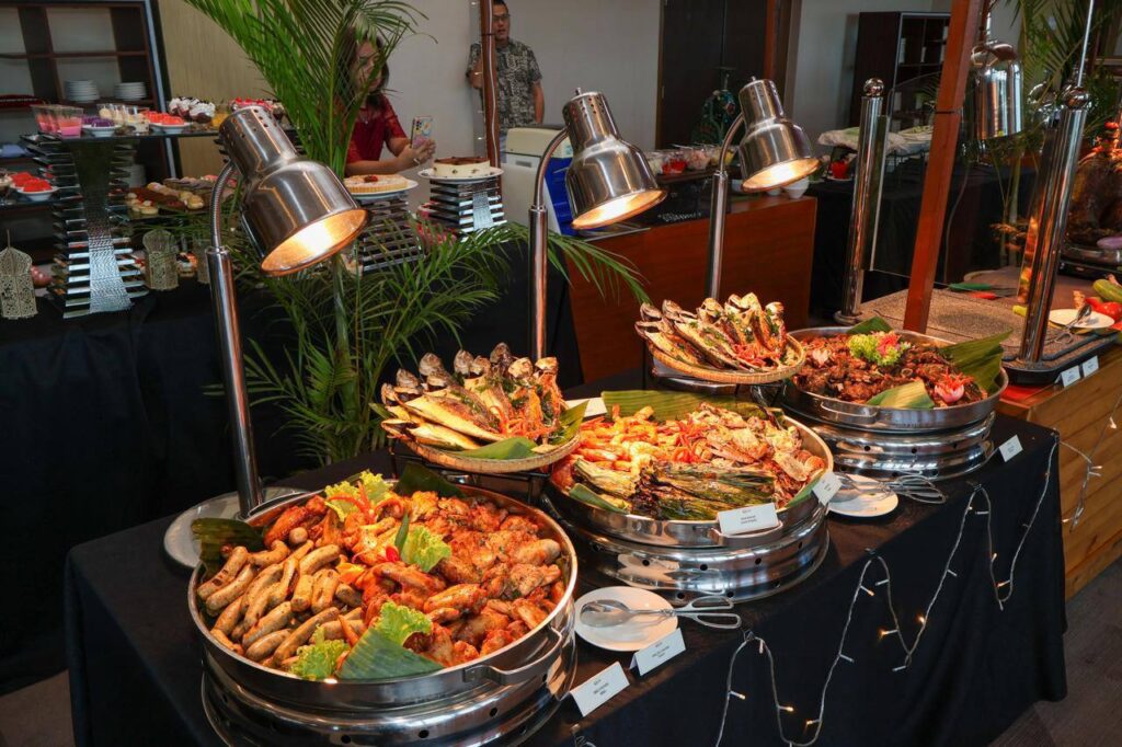 photo 6291582903858696173 y