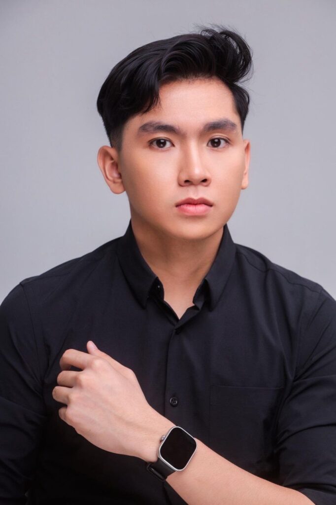 photo 6300557706175123350 y