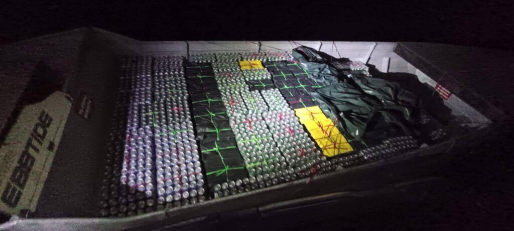 Maritim Malaysia gagalkan cubaan seludup 540 Karton Arak tanpa cukai di Labuan 2 photo 2026 02 17 20 54 17