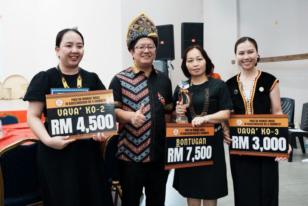 Pemberian biasiswa pengajian bahasa etnik Sabah wajar disokong – Ewon 2 photo 6111644677762125117 y