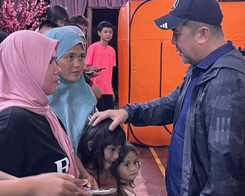 Bantuan banjir DUN Melalap dipergiat, 12 PPS tampung hampir 1,500 mangsa 2 tenombanjirJamawi1