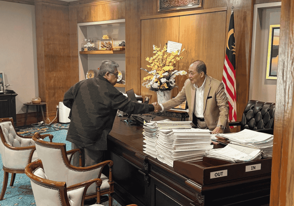 Gambar USNO Keluar GRS