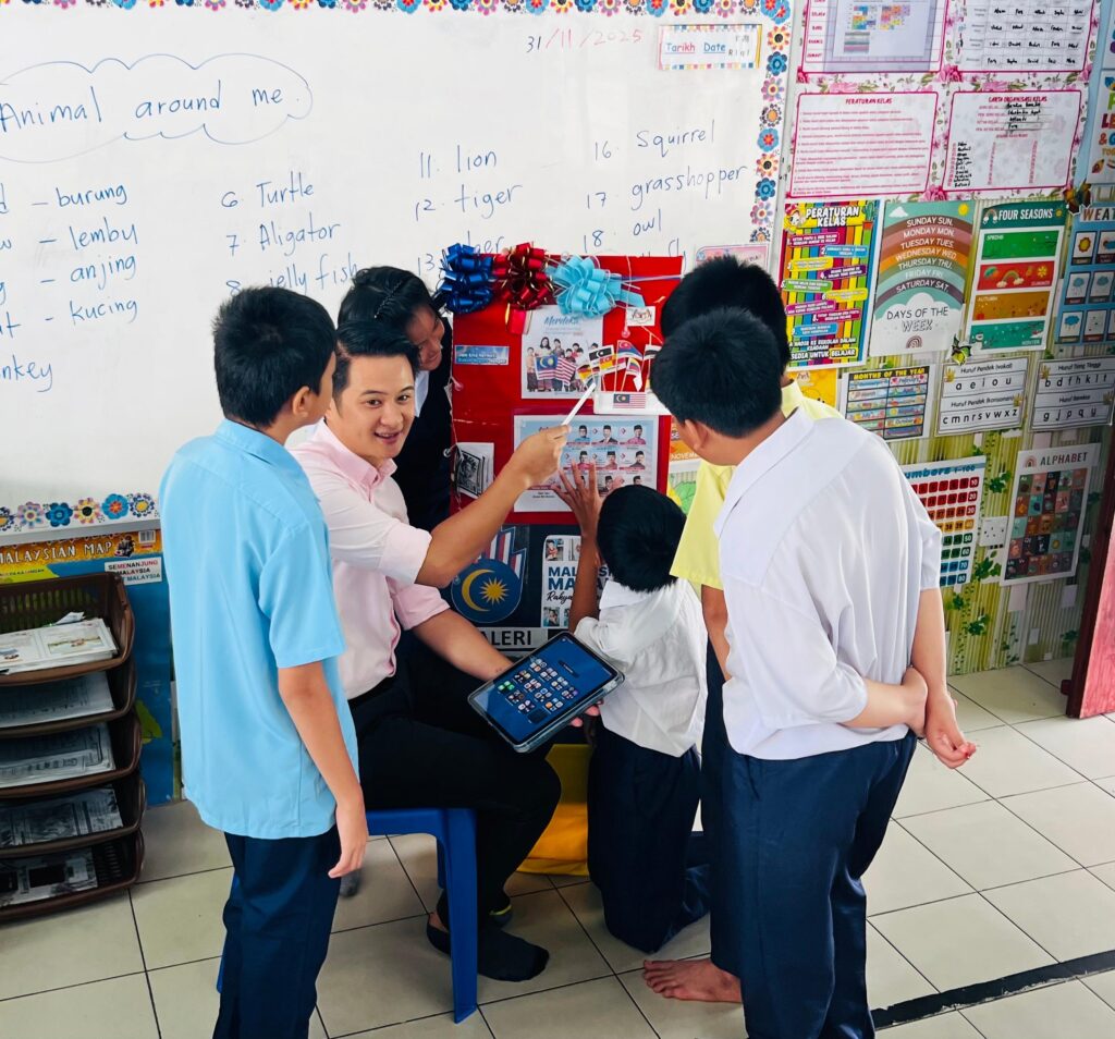 c206ef51 440f 4a24 88f9 6753251d65b9