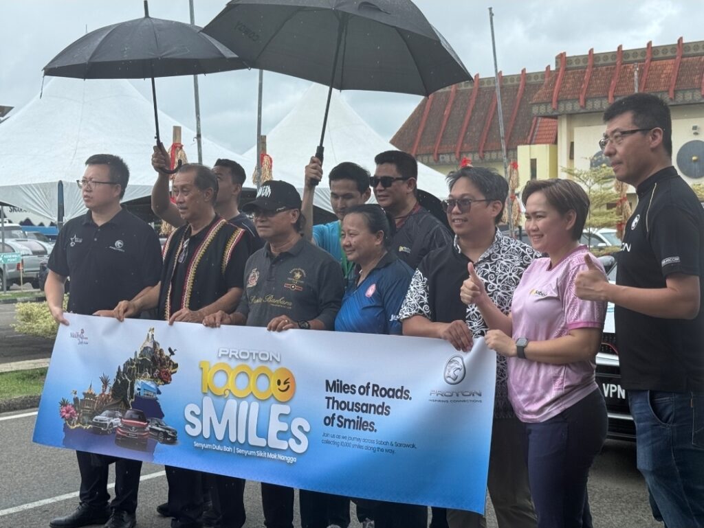 Proton sasar 250 tempahan sepanjang jelajah Kaamatan-Gawai di Borneo 2 1002993335