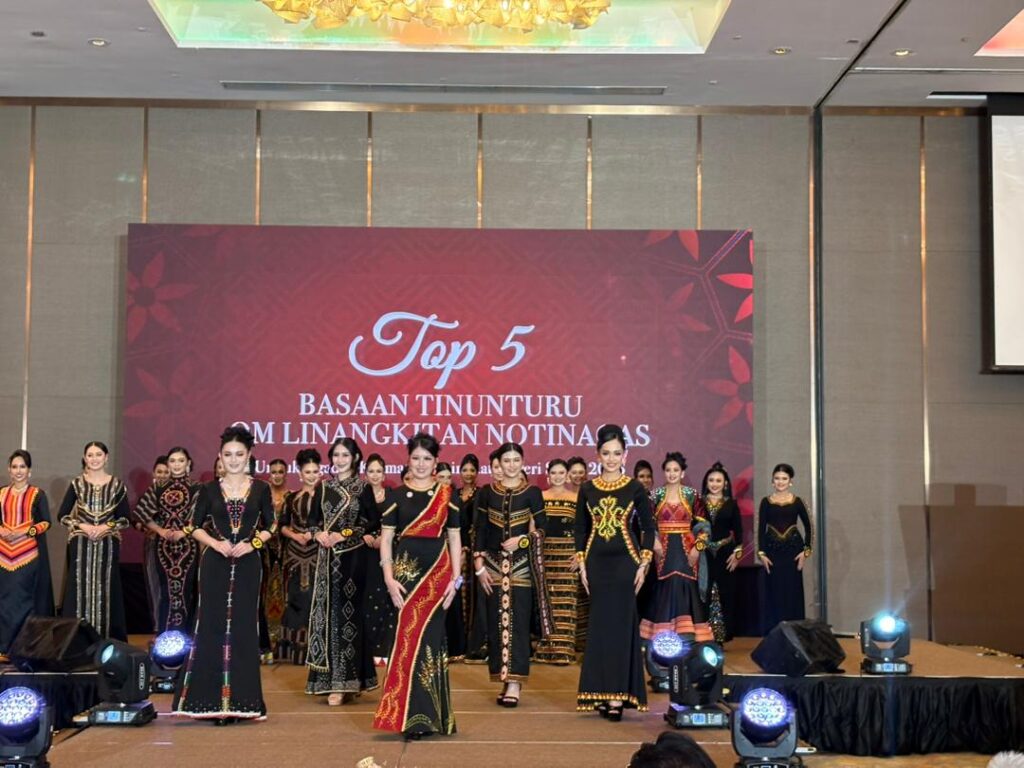 10 terbaik dari dua kategori busana di Sodop Pintutunan UN 2026 3 1003064325