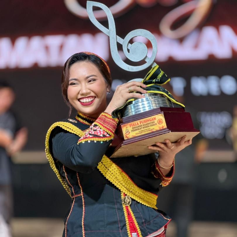 Menangis hampir setiap hari, Christal Juara Sugandoi 2026 2 Christal 2
