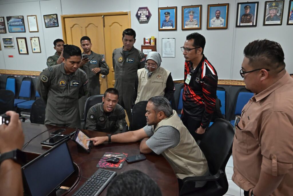 MetMalaysia hargai komitmen pasukan Operasi Pembenihan Awan di Sabah 4 IMG 7823