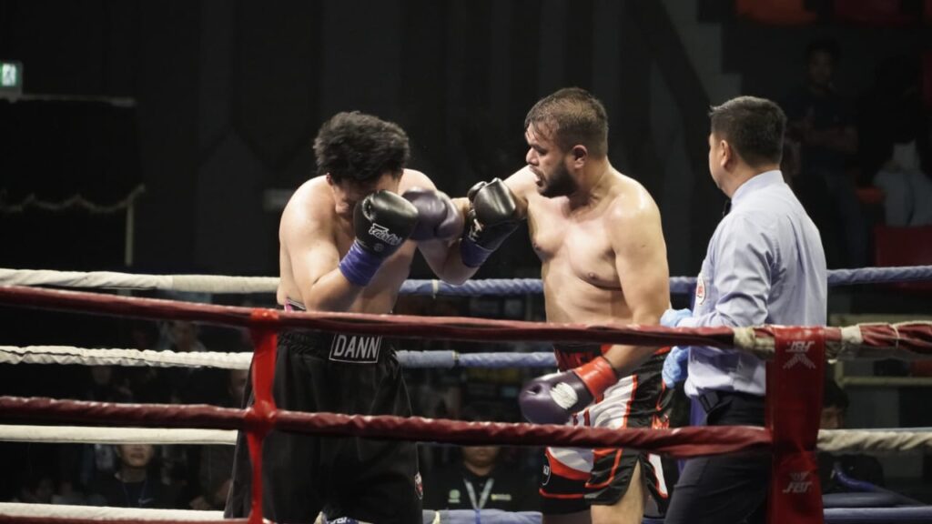 Dan Derron opens professional account with victory over "Abang Besi" 5 WhatsApp Image 2026 07 18 at 2.59.33 PM 2 1
