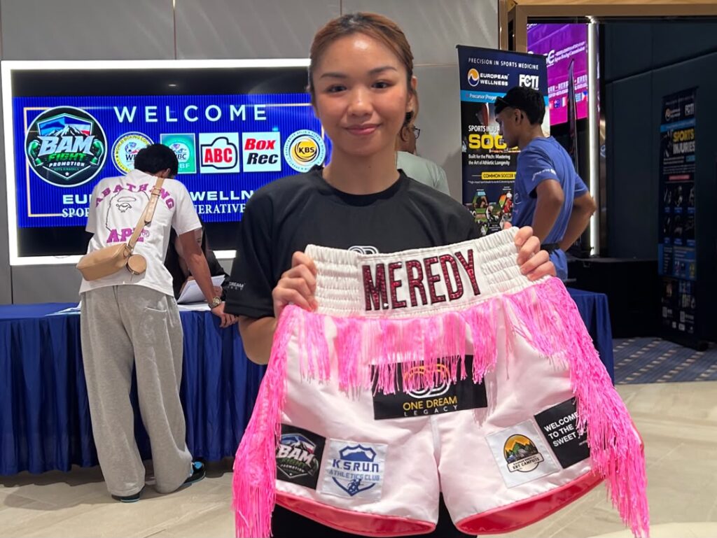 Heartbeat becomes Meredy's companion as she pursues her boxing dream 2 pic2