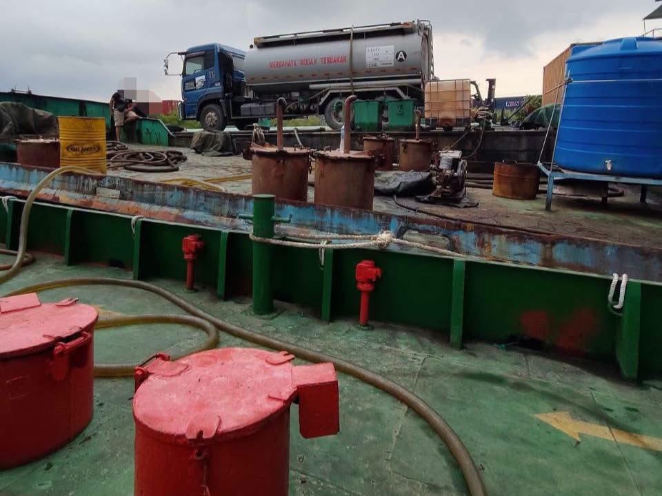 PPM bongkar kegiatan seleweng diesel subsidi, rampas 28,000 liter 2 83bb1cb1 f372 4996 917d 5c6b1907edad
