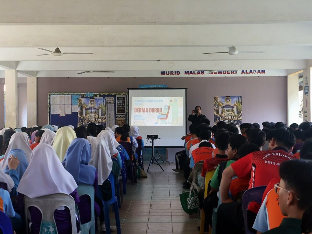 Don't become victims of bullying or bullies, Insp Narendran tells 300 students 3 07737665 1807 4113 9d88 c88a4b39cc79 D6578AD8 404B 4D90 BA4E 4F2DF2DD8FC3