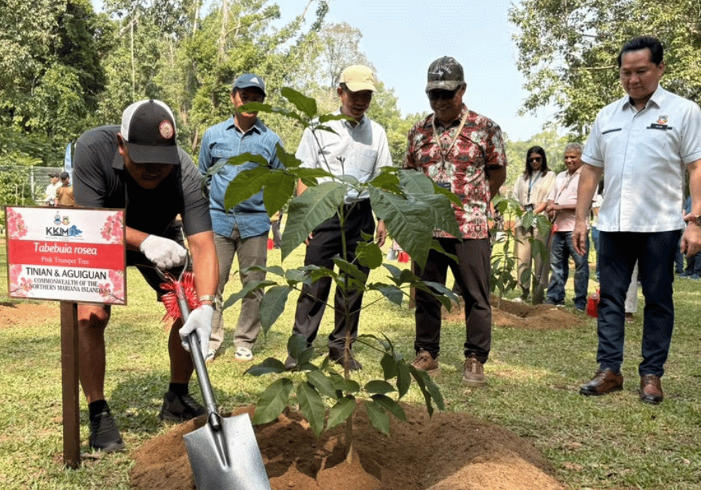 Friendship Tree Planting simbolik penutup KKIMD 2026 2 1003698118