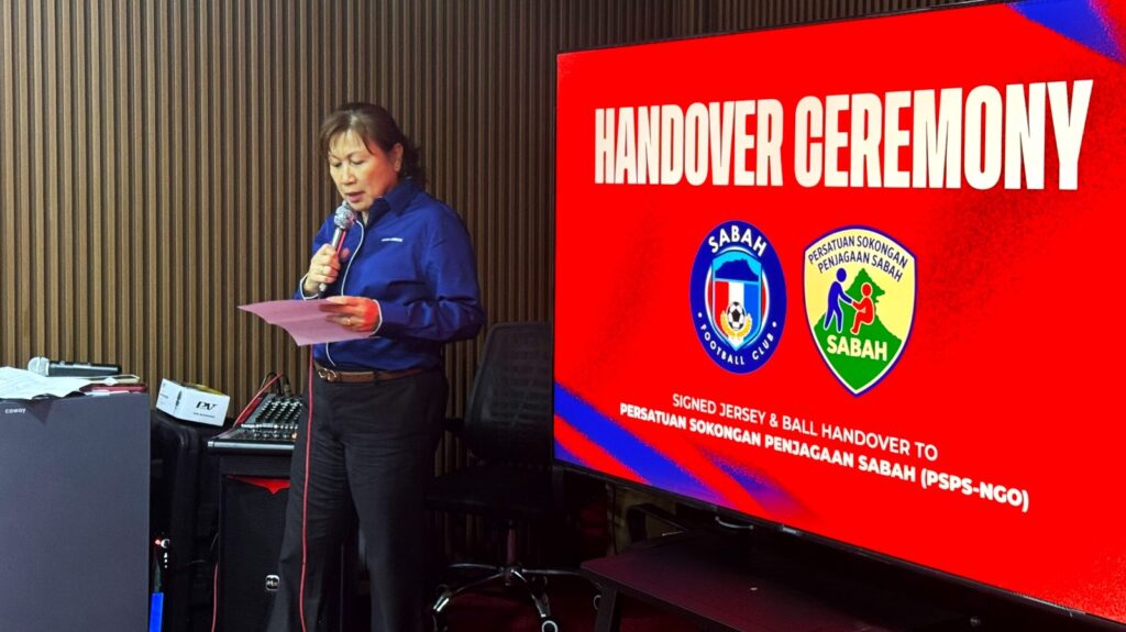 Sabah FC sumbang jersi bertandatangan, bola perlawanan untuk lelongan NGO penjaga 2 IMG 20261012 WA0088